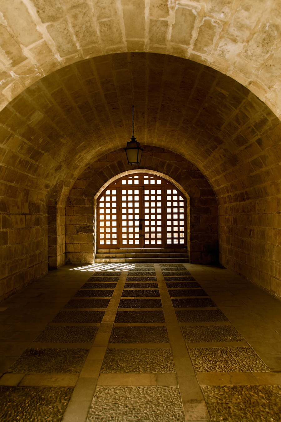 Photo taken at the base of the Catedral de Mallorca